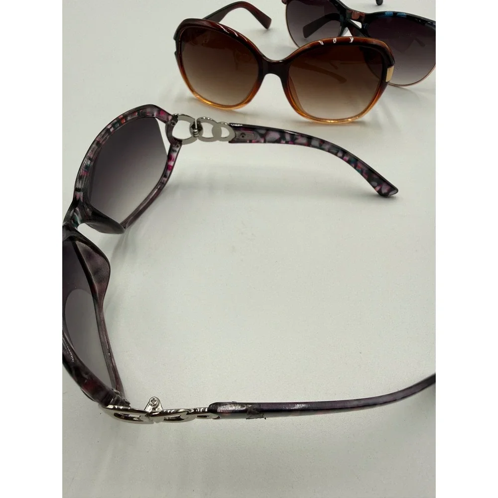 Unbranded Sunglasses Bundle Women OS Multicolor Good Casual Fashion 3 Pairs